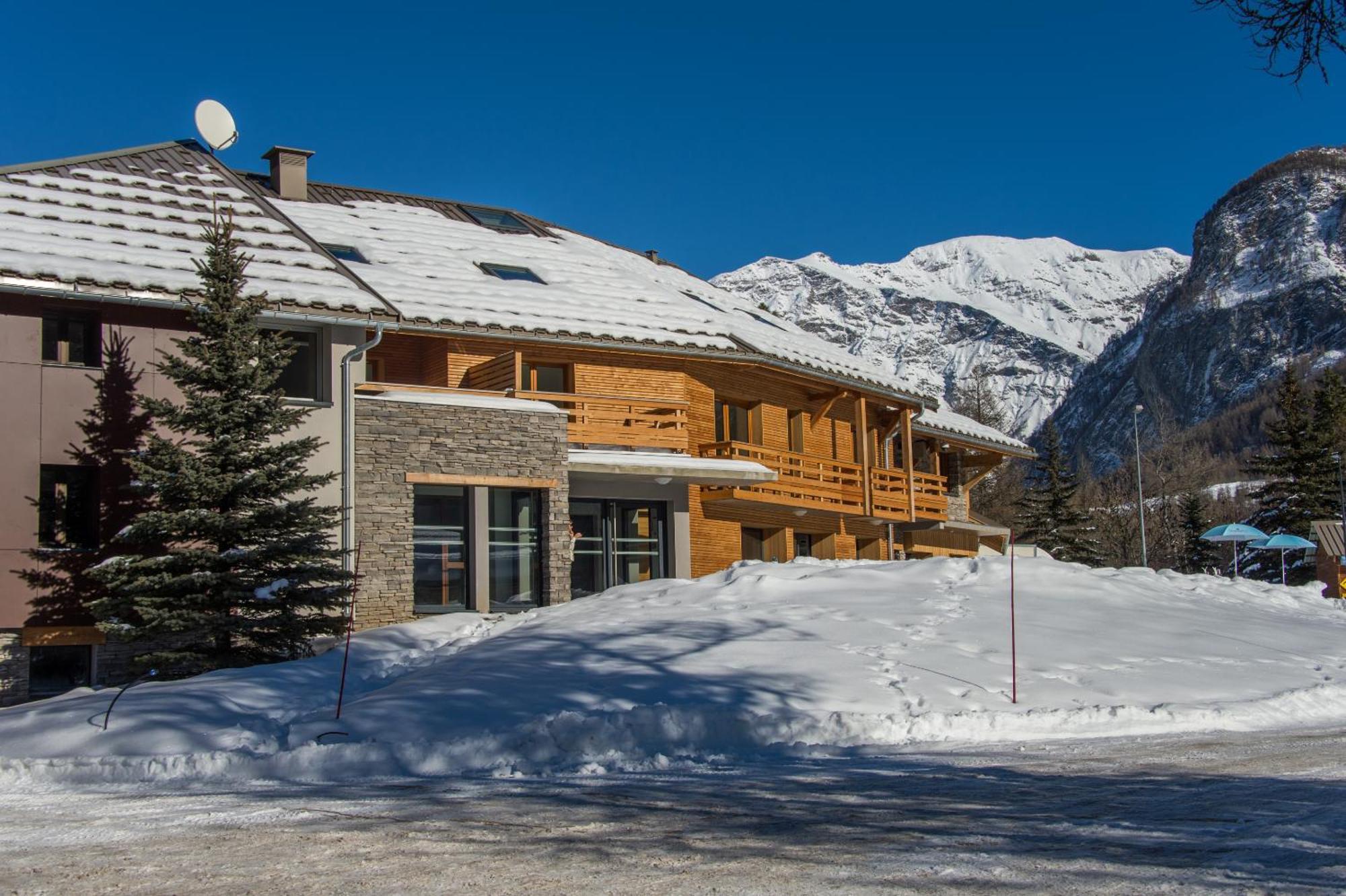 Auberge De La Graviere Orcieres Exterior photo
