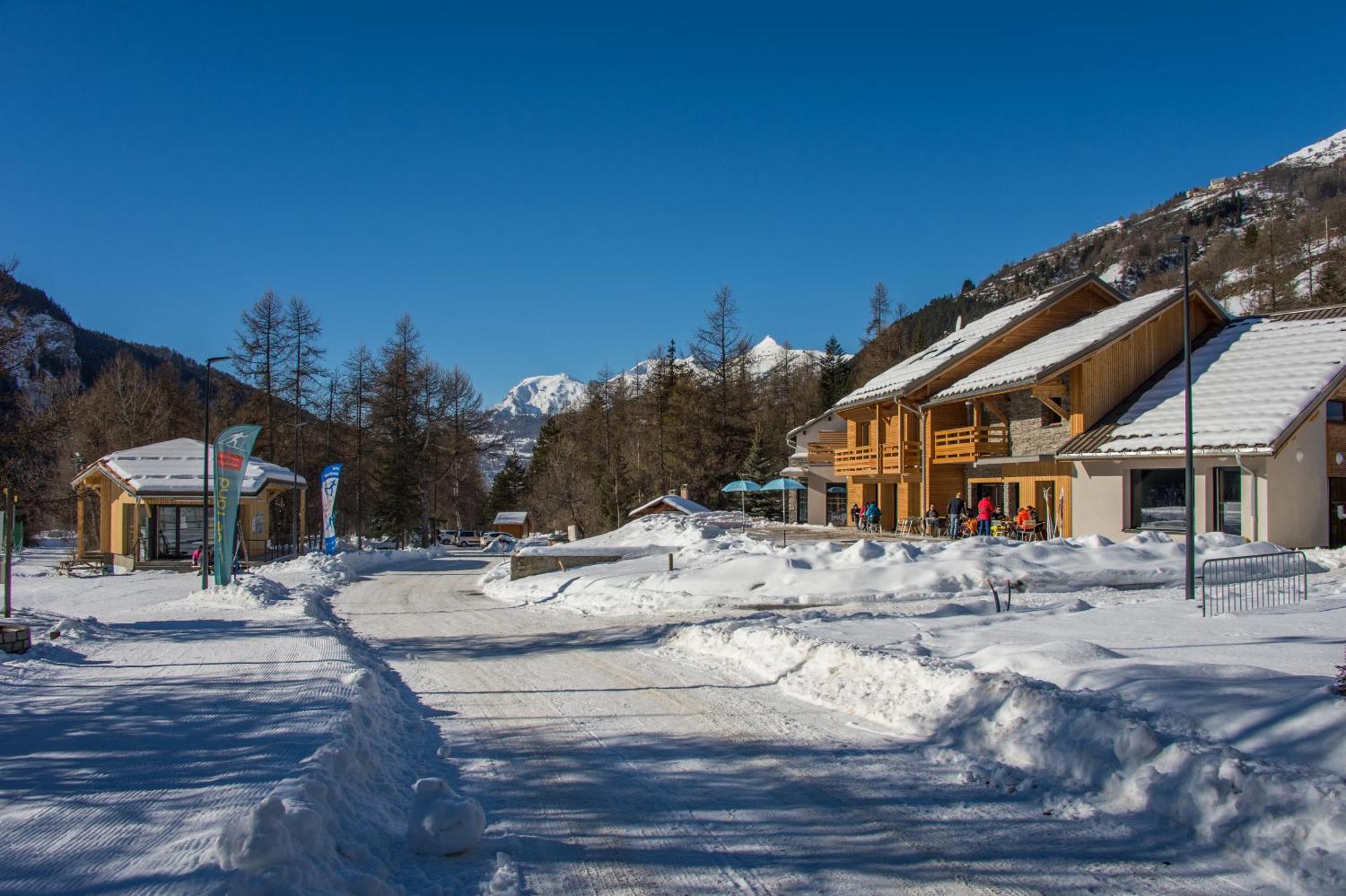 Auberge De La Graviere Orcieres Exterior photo